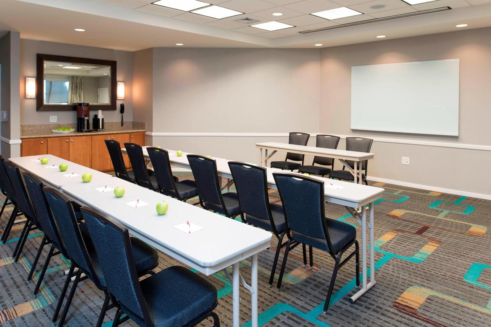 Residence Inn Moline Quad Cities Luaran gambar